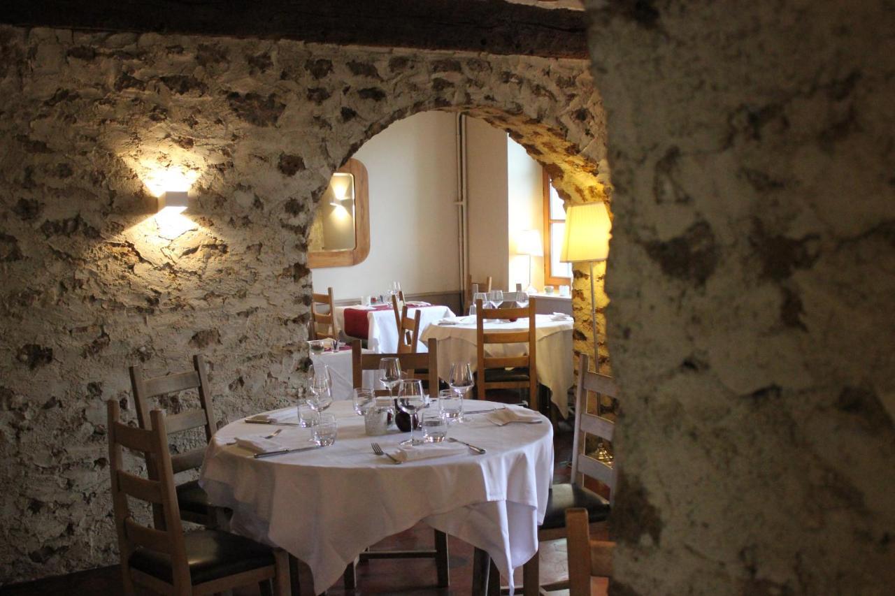 Logis Hotel & Restaurant - Le Manoir De Sauvegrain Saint-Lambert  Экстерьер фото