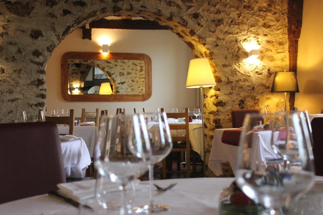 Logis Hotel & Restaurant - Le Manoir De Sauvegrain Saint-Lambert  Экстерьер фото
