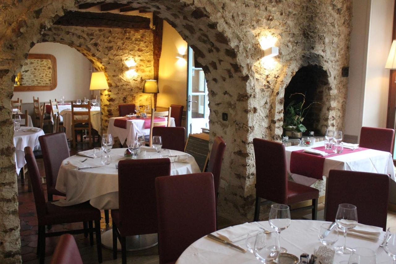 Logis Hotel & Restaurant - Le Manoir De Sauvegrain Saint-Lambert  Экстерьер фото