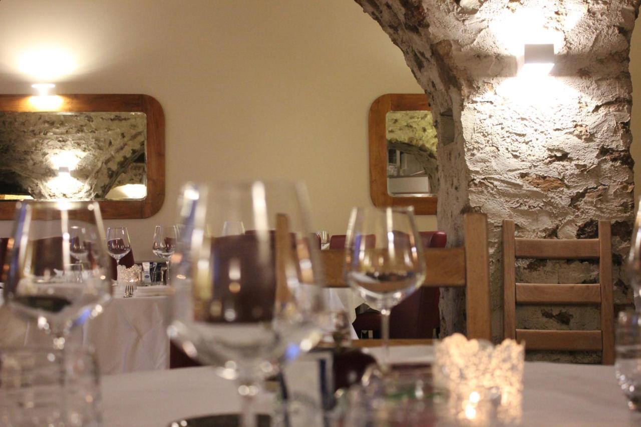 Logis Hotel & Restaurant - Le Manoir De Sauvegrain Saint-Lambert  Экстерьер фото
