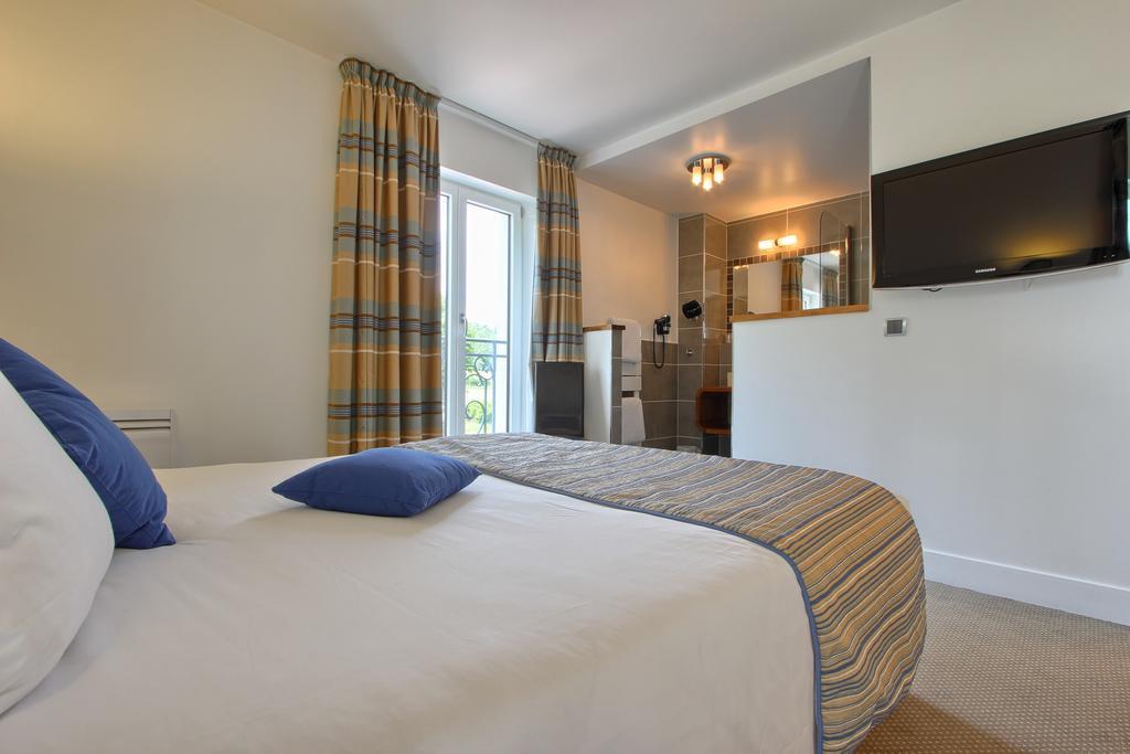 Logis Hotel & Restaurant - Le Manoir De Sauvegrain Saint-Lambert  Экстерьер фото