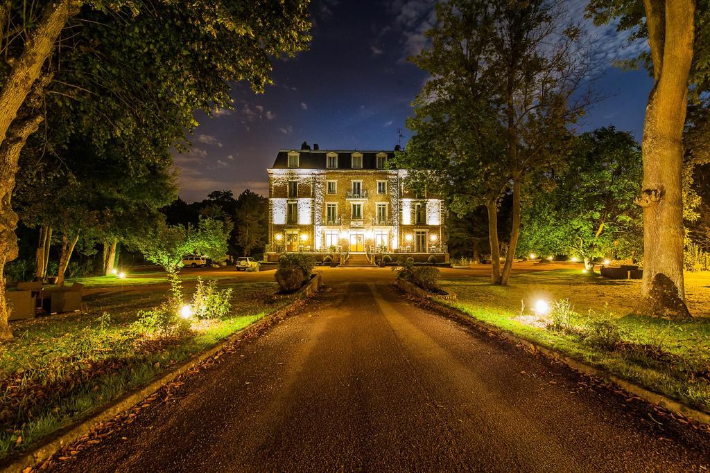 Logis Hotel & Restaurant - Le Manoir De Sauvegrain Saint-Lambert  Экстерьер фото